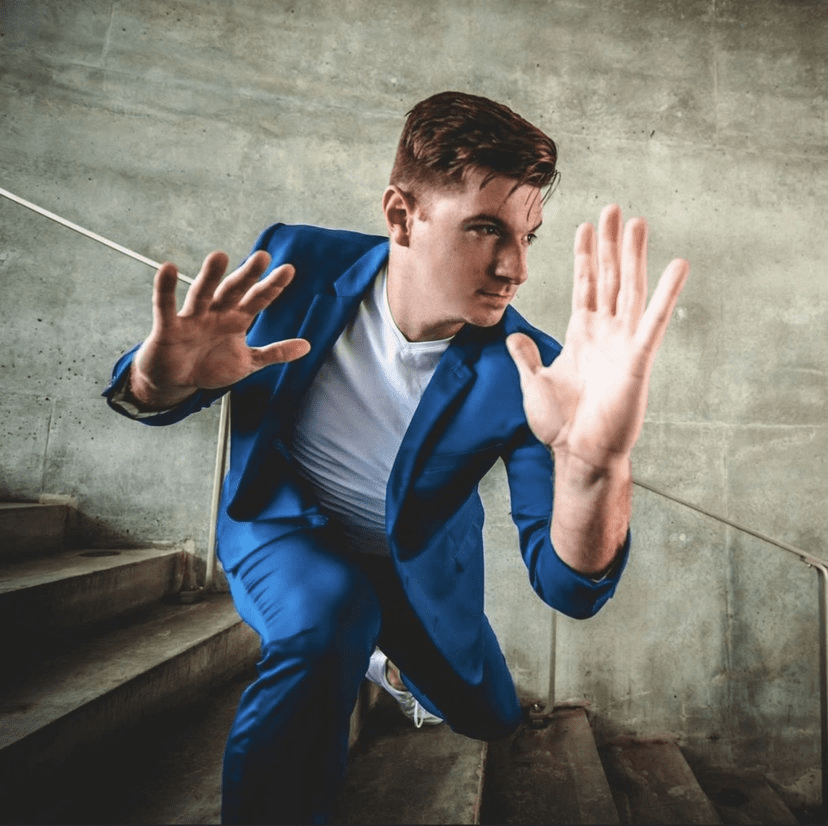 Donovan Keith on The Singer and the Song - KOOP Radio 91.7 FM - Vimarsana News